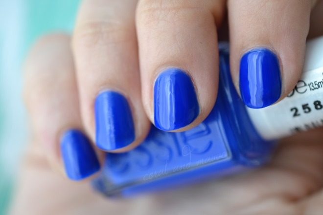 Essie Bouncer It's Me