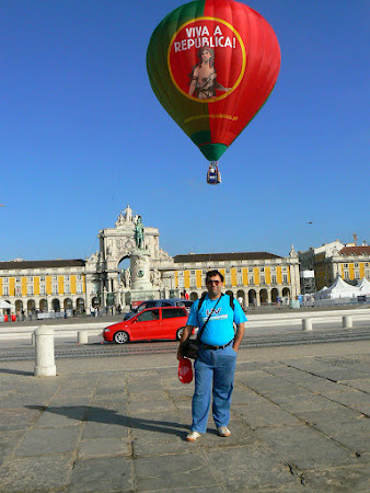 Experiences in Portugal: Baloon in Lisbon.JPG