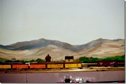 55389543-17 Dad's Layout in Spring 2004 55389543-17 Dad's Layout in Spring 2004
