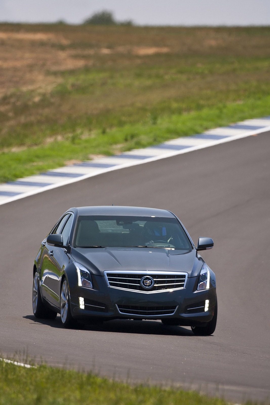 [2013-Cadillac-ATS-145%255B2%255D.jpg]