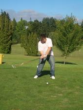 Joe D Pua Golfing, Joe D