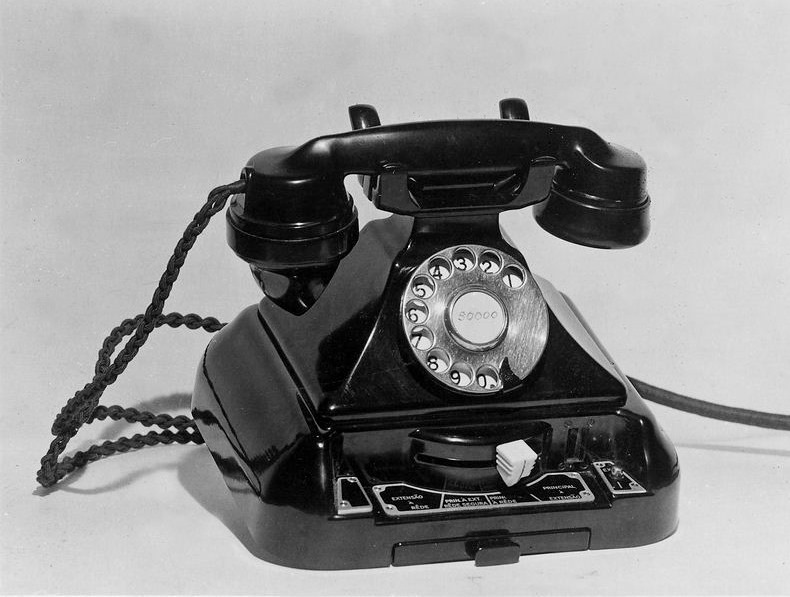 [The%2520Anglo%2520Portuguese%2520Telephone.14%255B30%255D.jpg]