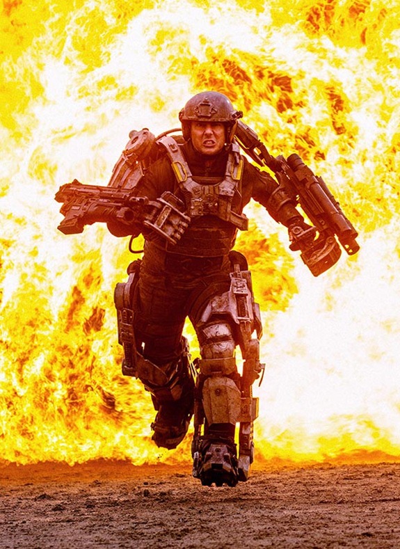 Tom Cruise robotoskodik az All You Need Is Kill első hivatalos képén