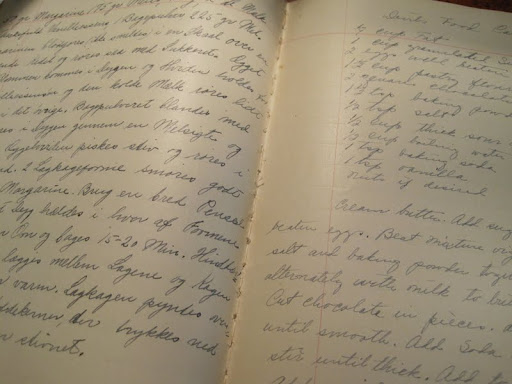 On the inside, there were recipes written in what Bonnie believes to be Swedish first and then English.