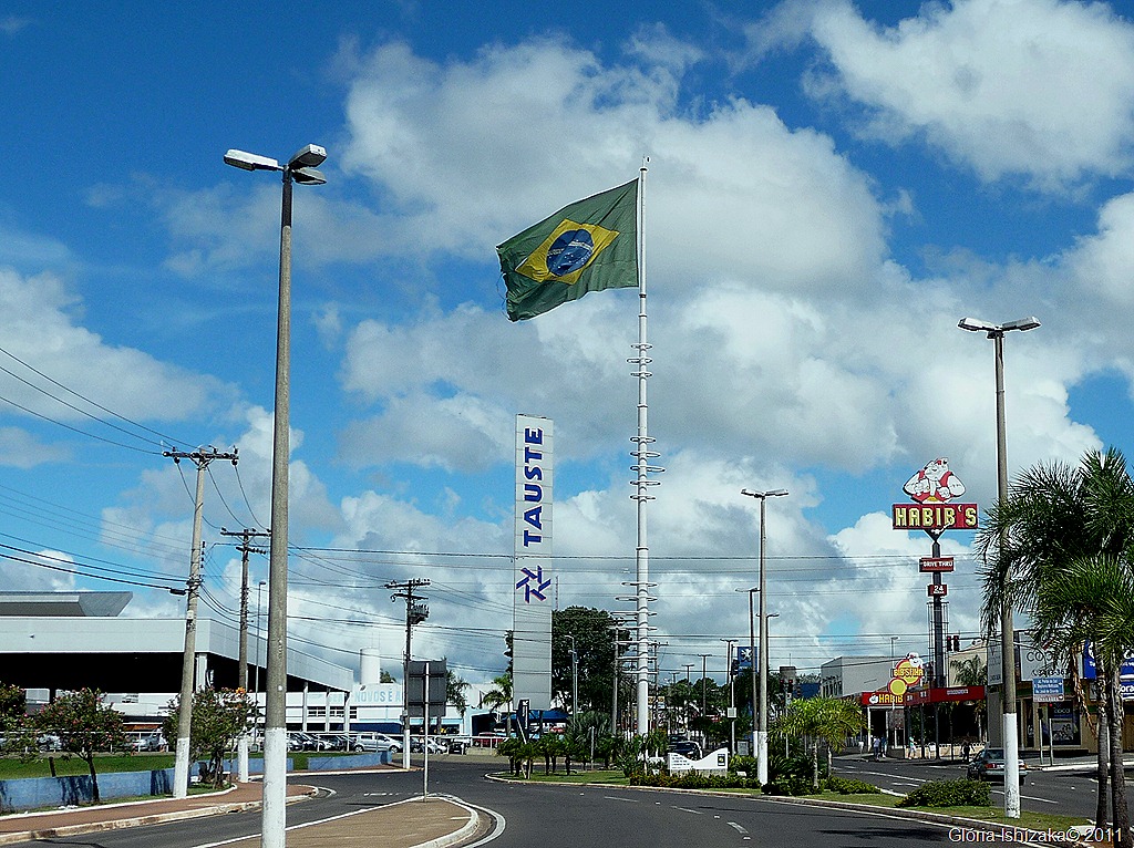 [1%2520-%2520Gl%25C3%25B3ria%2520Ishizaka%2520-%2520Mar%25C3%25ADlia%2520-%2520Bandeira%2520do%2520Brasil%2520perto%2520do%2520Tauste%255B19%255D.jpg]