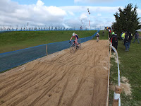 S0227680.JPG