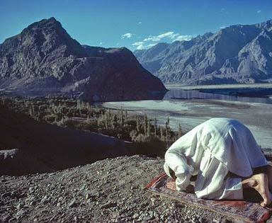 sujud sujud