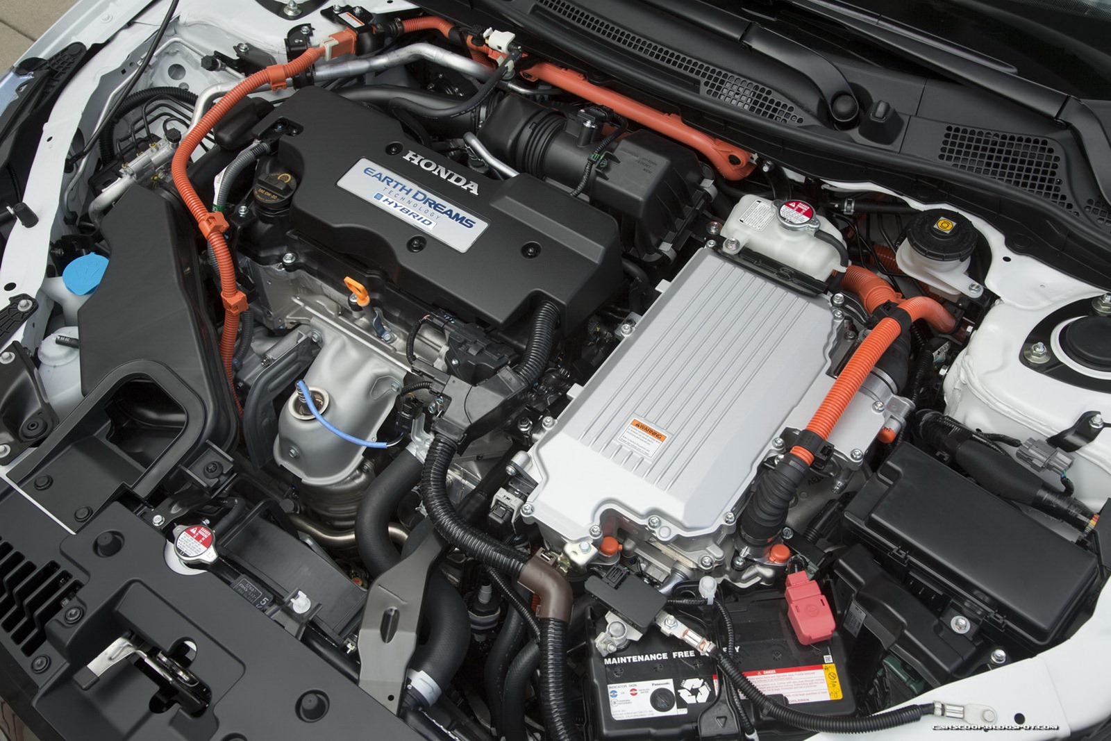 [2014_Honda_Accord_PHEV_int_023%255B2%255D.jpg]
