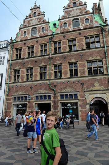[Copenhagen454.jpg]