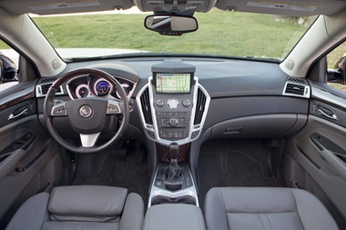 2012-Cadillac-SRX.2-interior