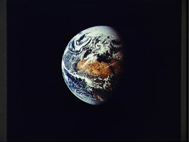 [full-earth-from-space%255B3%255D.jpg]