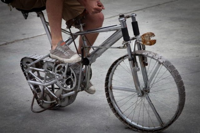 [bicycle-pimped-out-8%255B2%255D.jpg]