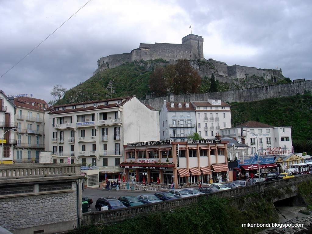 [20050929%2520Nice%2520to%2520Lourdes%2520%25287%2529%255B7%255D.jpg]