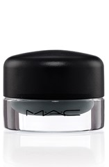 MAC IS BEAUTY_FLUIDLINE_MIDNIGHT SNACK_300