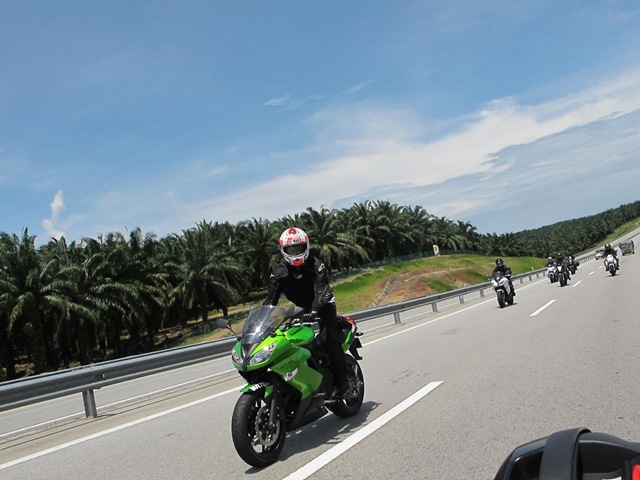[IMG_27562.jpg]