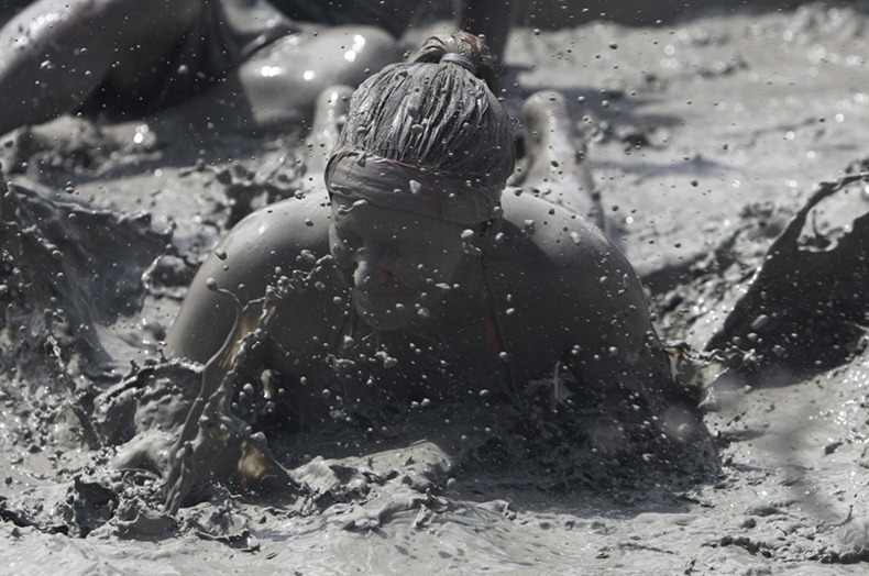 boryeong-mud-fest-2011-6 boryeong-mud-fest-2011-6