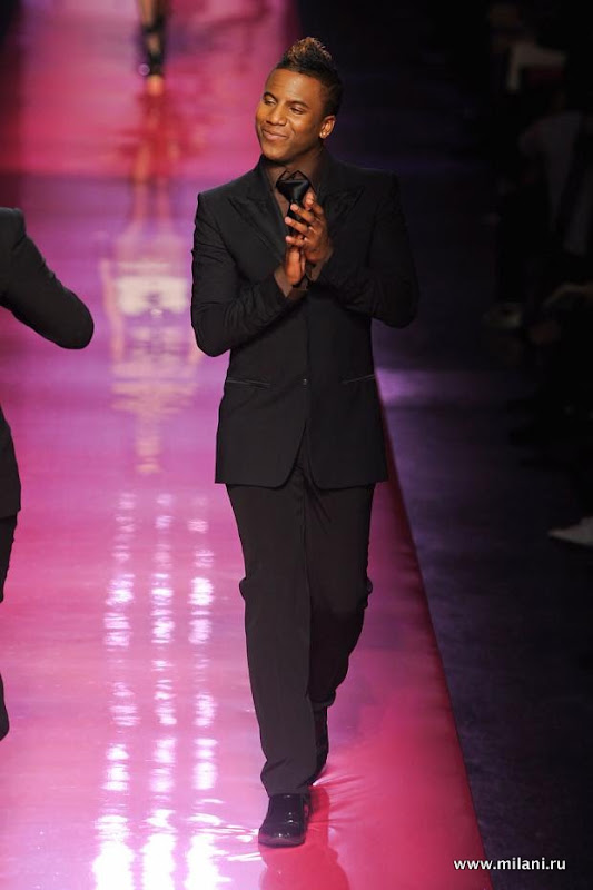 jean-paul-gaultier-haute-couture-spring-2012-pfw119.jpg