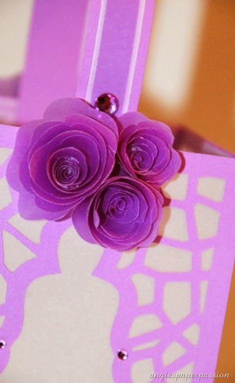 [Vivianna%2527s%2520Lantern%2520%25284%2529%255B4%255D.jpg]
