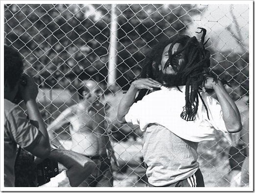 Bob Marley com a camisa do Santos Bob_Marley_camisa_do_santos