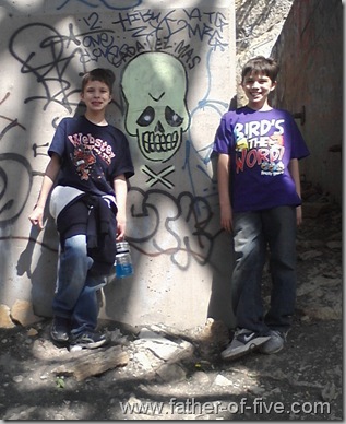 The beauty of Urban Nature.  This does not quite fit with the "nature" portion of this Urban Park.  It does fit with the Urban theme though!  I don't know - I kind of think that skull and crossbones were pretty cool!  
