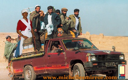 [bo-pakistan-crop%2520copy%255B8%255D.jpg]