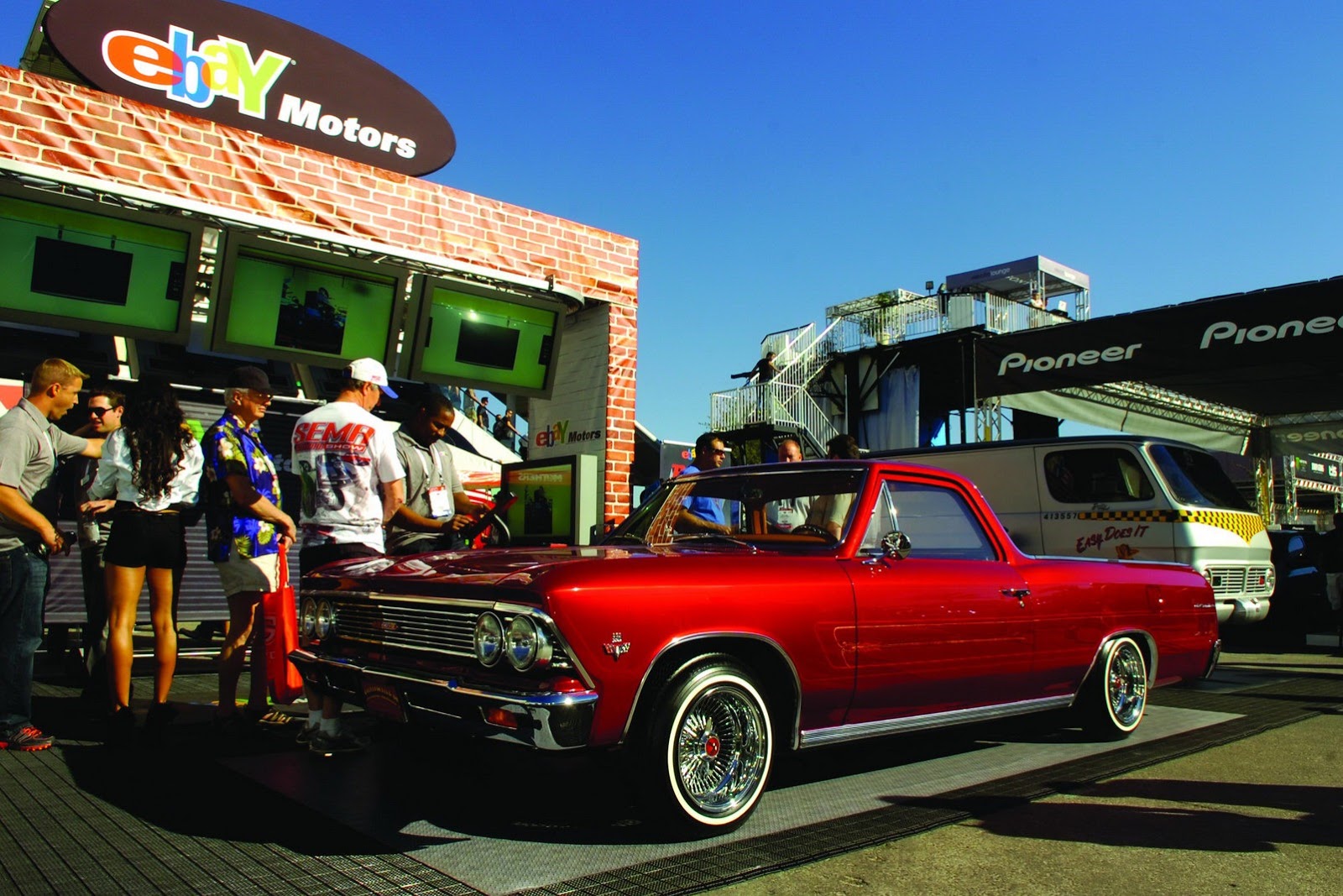 [SEMA-2012-Cars-530%255B2%255D.jpg]