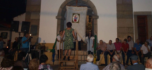 [festas%25202012%2520-%2520d%25C3%25A9cimas%2520topo%255B5%255D.jpg]