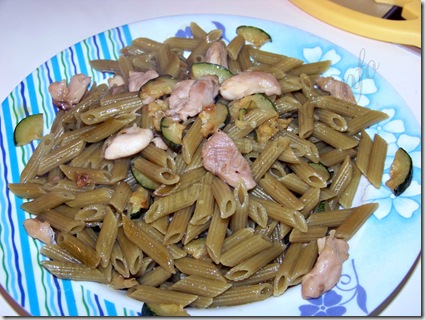 mini penne con zucchine e pollo (23)