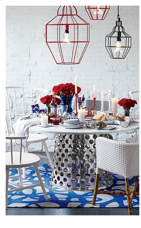 blue-white-table blue-white-table