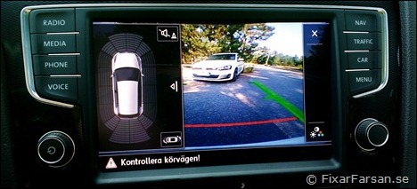 Backkamera-Parkeringshjälp-Golf-GTI-2013-