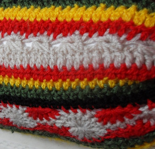 [Multi%2520crochet%2520stitch%2520cilindar%2520cushion%2520cover%2520March13_5%255B7%255D.jpg]