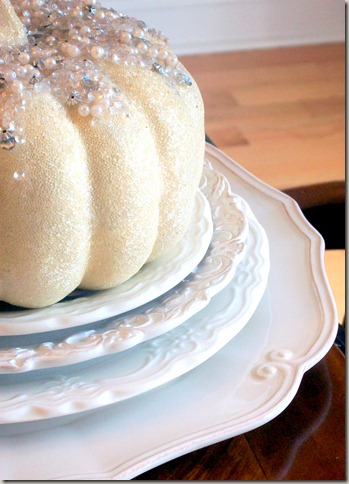 Alex photos & Bling White Pumpkin Tablescape 1594