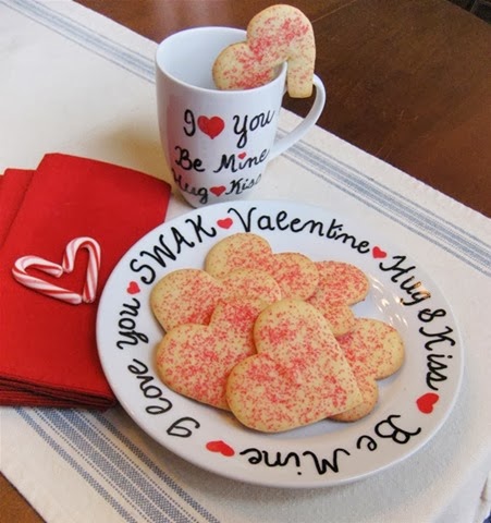 [CONFESSIONS%2520OF%2520A%2520PLATE%2520ADDICT%2520DIY%2520Valentine%2520Sharpie%2520Plate%2520and%2520Mug%255B19%255D.jpg]
