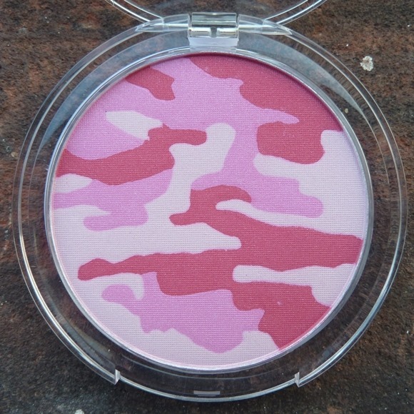 essence Be Loud Blush Pink Me 2 essence Be Loud Blush Pink Me 2
