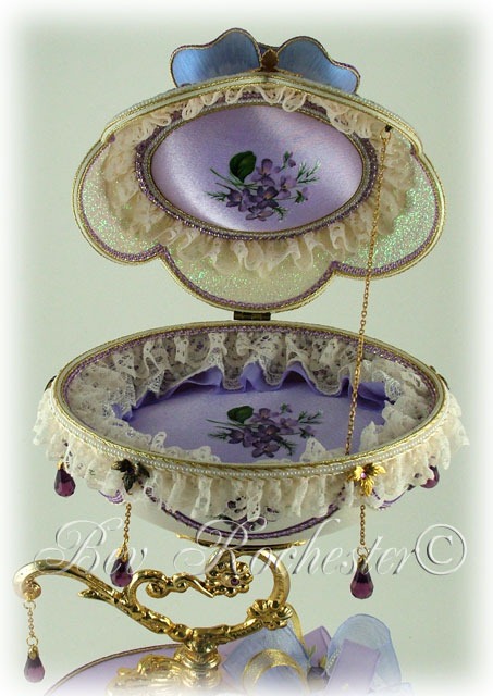 [Bev-Rochester-Lilac-and-Lavender-Faberge-egg-1%255B2%255D.jpg]