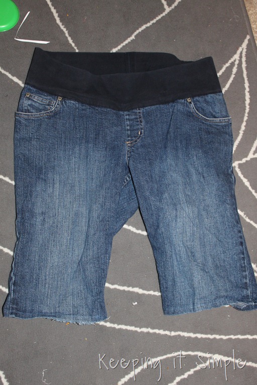 [jean%2520skirt%2520refashion%2520%25281%2529%255B8%255D.jpg]