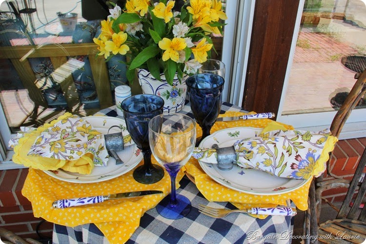 Outdoor Dining-Bargain Decorating with Laurie