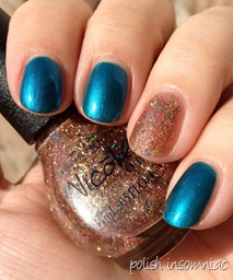 Nicole by OPI Deck the Dolls with A Gold Winter's Night 7 Nicole by OPI Deck the Dolls with A Gold Winter's Night 7