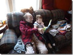 2011-10-23 Caelun and Grandpa Bob read a book 001