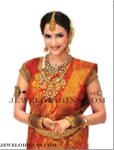 South Indian celebrity Manchu Lakshmi Prasanna with designer bridal necklace