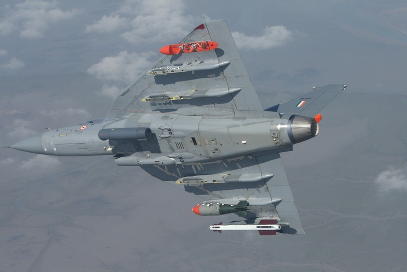 [Light-Combat-Aircraft-LCA-Tejas4.jpg]