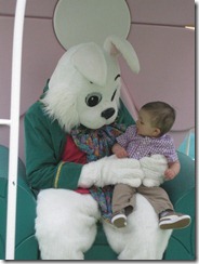 2012.03.17 Swansea Mall-Bunny (7)
