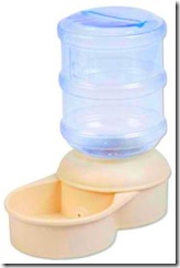Le Bistro Microban Waterer Small