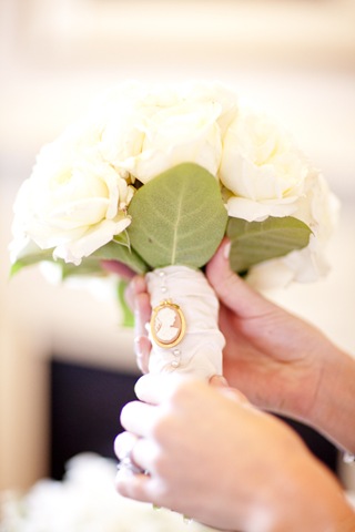 [whiteweddingbouquet%255B6%255D.jpg]