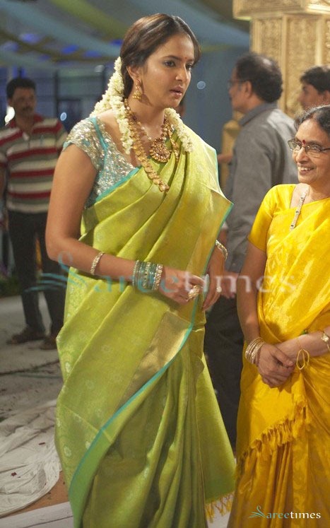 [Lakshmi_Prasanna_Green_Traditional_Saree%255B4%255D.jpg]