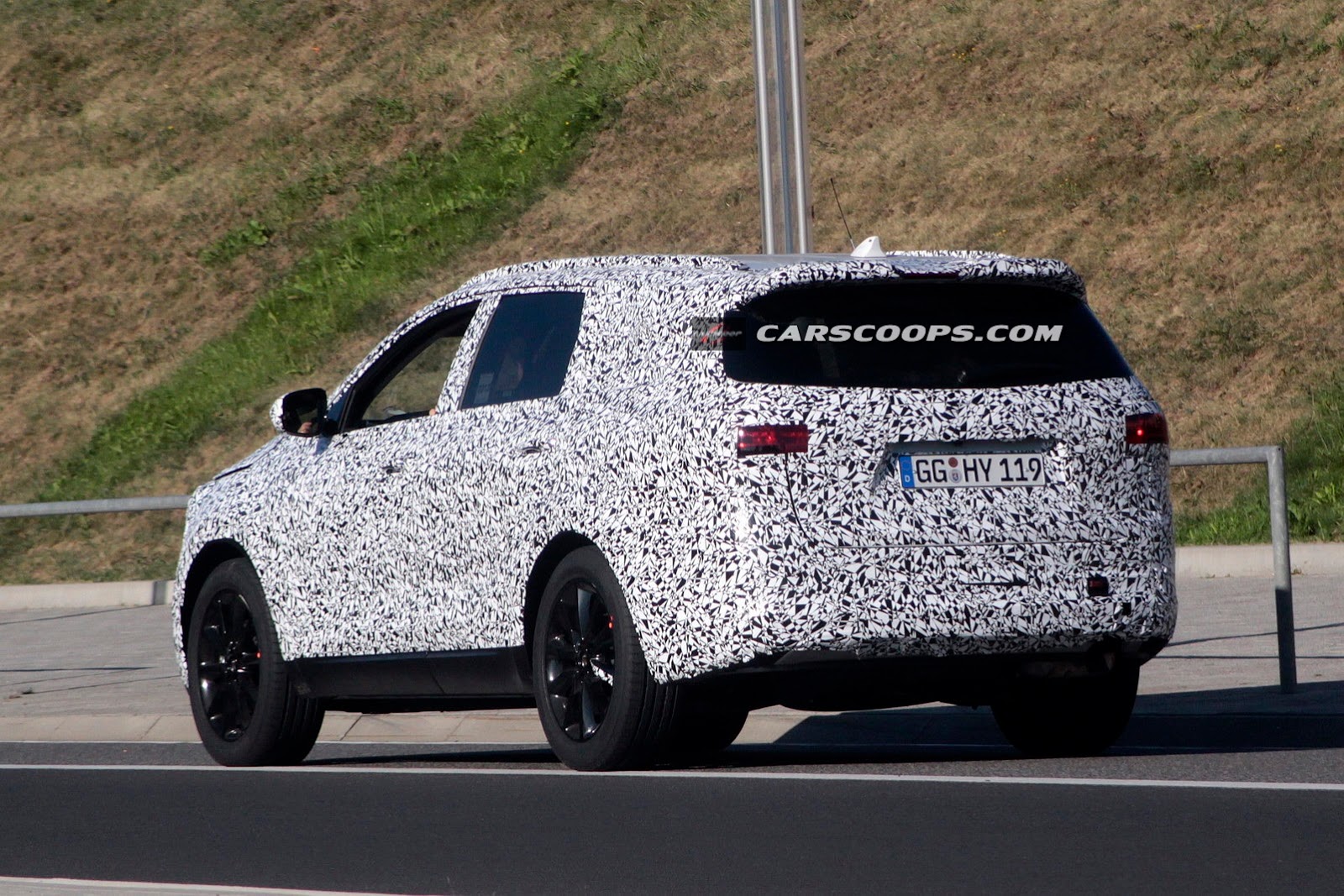 [2015-Kia-Sorento-8%255B3%255D.jpg]