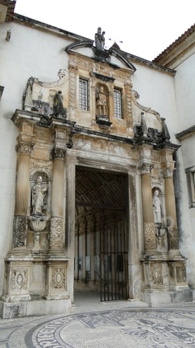 Universidade de Coimbra - Porta Férrea
