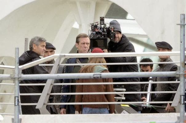 George Clooney és Hugh Laurie a Tomorrowland forgatásán 03