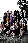 Taryn and her college friends posed for a group photo. Taryn and her college friends posed for a group photo.