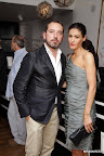 El decorador del hotel, Lázaro Rosa Violán, junto a Marta Sánchez de Roig. Foto: Mirabaires